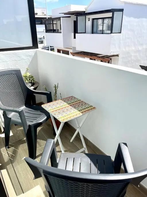 Piso Renovado A 200 Metros De La Playa Apartment Playa Honda  0*, Playa Honda (Lanzarote)